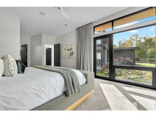 164 Hume Road, Puslinch, ON - Indoor Photo Showing Bedroom