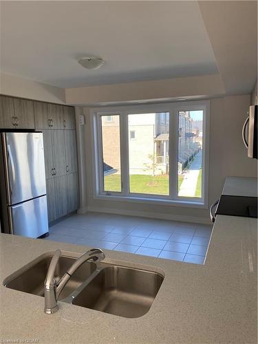 254 Law Drive, Guelph, ON - Indoor Photo Showing Kitchen With Double Sink