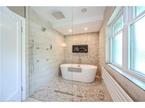 2 Ardmay Crescent, Guelph, ON - Indoor Photo Showing Bathroom