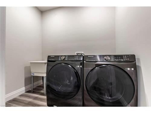 49 Keating Street, Guelph, ON - Indoor Photo Showing Laundry Room