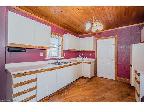 387 Evert Street, Everton, ON - Indoor Photo Showing Kitchen With Double Sink