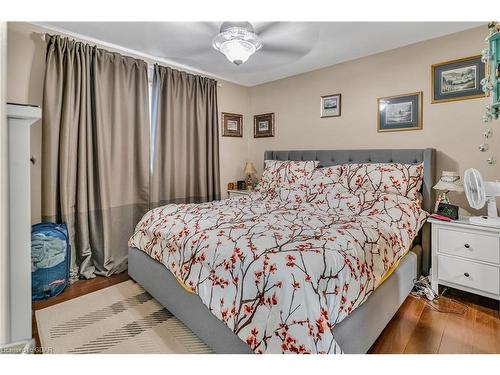 10 Collingwood Street, Guelph, ON - Indoor Photo Showing Bedroom