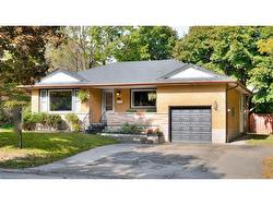 42 Acacia Street  Kitchener, ON N2G 3B2