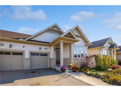 19 Middleton Avenue, Fergus, ON - Outdoor With Facade