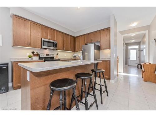 19 Middleton Avenue, Fergus, ON - Indoor Photo Showing Kitchen