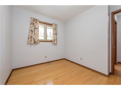 225 Irvine Street, Elora, ON - Indoor Photo Showing Other Room