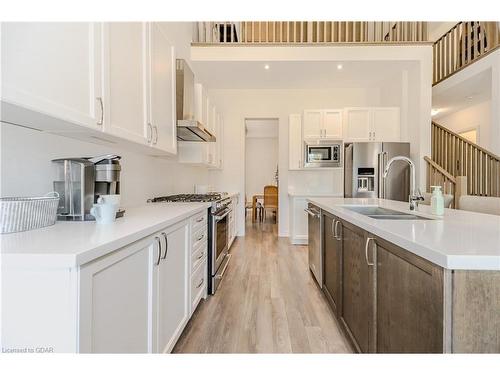 116 Harpin Way E, Fergus, ON - Indoor Photo Showing Kitchen With Double Sink With Upgraded Kitchen