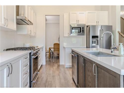 116 Harpin Way E, Fergus, ON - Indoor Photo Showing Kitchen With Double Sink With Upgraded Kitchen