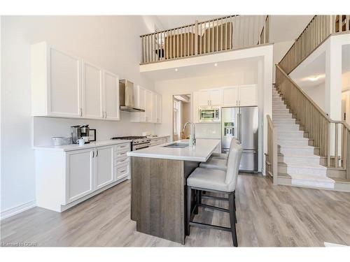 116 Harpin Way E, Fergus, ON - Indoor Photo Showing Kitchen With Upgraded Kitchen