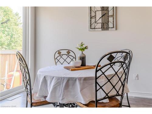 116 Harpin Way E, Fergus, ON - Indoor Photo Showing Dining Room