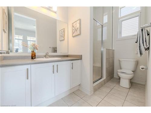 116 Harpin Way E, Fergus, ON - Indoor Photo Showing Bathroom