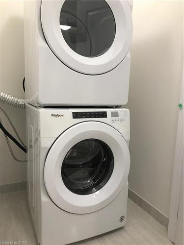 6-77 Diana Avenue, Brantford, ON - Indoor Photo Showing Laundry Room