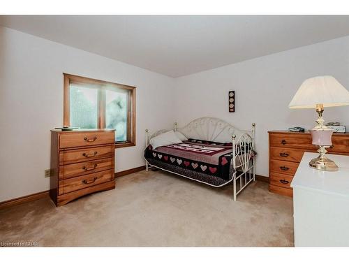 5822 2Nd Line, Orton, ON - Indoor Photo Showing Bedroom