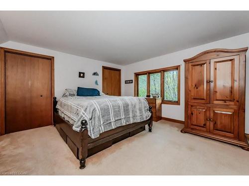 5822 2Nd Line, Orton, ON - Indoor Photo Showing Bedroom