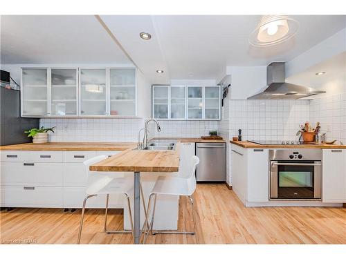 106/108 Kathleen Street, Guelph, ON - Indoor Photo Showing Kitchen With Double Sink With Upgraded Kitchen