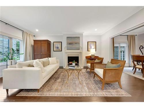 11-25 Manor Park Crescent, Guelph, ON - Indoor Photo Showing Living Room With Fireplace