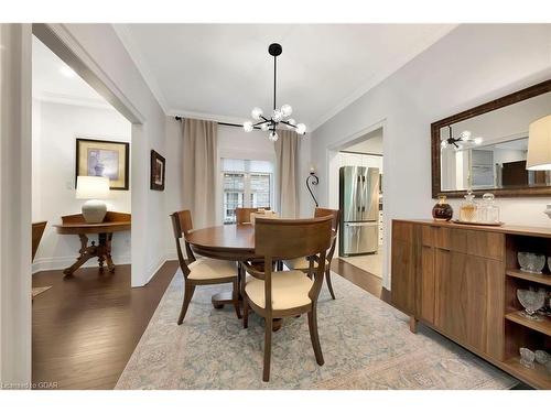 11-25 Manor Park Crescent, Guelph, ON - Indoor Photo Showing Dining Room