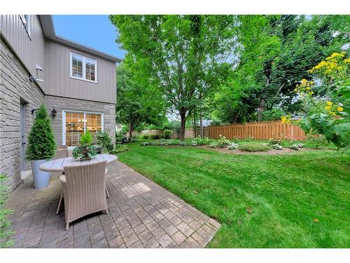 11-25 Manor Park Crescent, Guelph, ON - Outdoor With Deck Patio Veranda