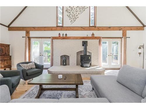 230 St Andrew Street E, Fergus, ON - Indoor Photo Showing Living Room With Fireplace