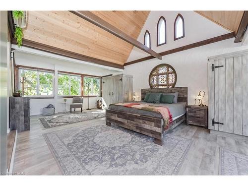 230 St Andrew Street E, Fergus, ON - Indoor Photo Showing Bedroom