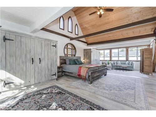 230 St Andrew Street E, Fergus, ON - Indoor Photo Showing Bedroom