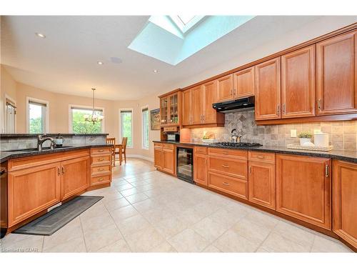 953 St David Street N, Fergus, ON - Indoor Photo Showing Kitchen