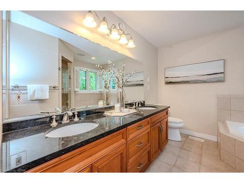 953 St David Street N, Fergus, ON - Indoor Photo Showing Bathroom