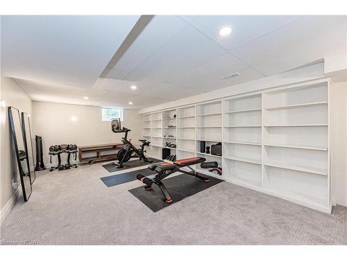 11 Farnham Road, Puslinch, ON - Indoor Photo Showing Gym Room