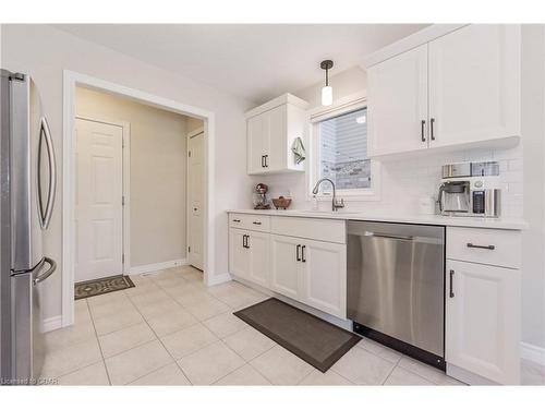 103 Halls Drive, Elora, ON - Indoor Photo Showing Kitchen