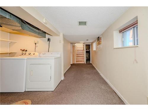 25 Blandford Street, Toronto, ON - Indoor Photo Showing Laundry Room