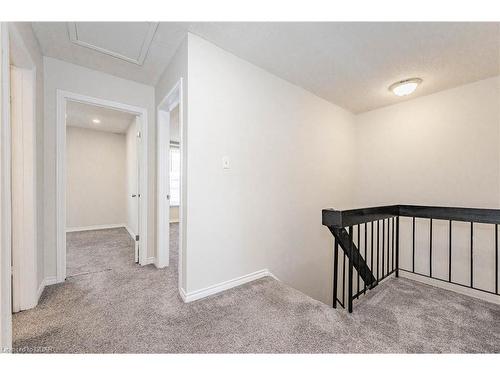 7-125 Janefield Avenue, Guelph, ON - Indoor Photo Showing Other Room