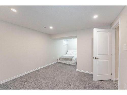 7-125 Janefield Avenue, Guelph, ON - Indoor Photo Showing Other Room