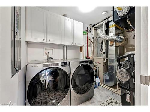 108-71 Bayberry Drive, Guelph, ON - Indoor Photo Showing Laundry Room