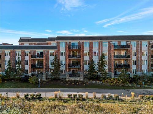 108-71 Bayberry Drive, Guelph, ON - Outdoor