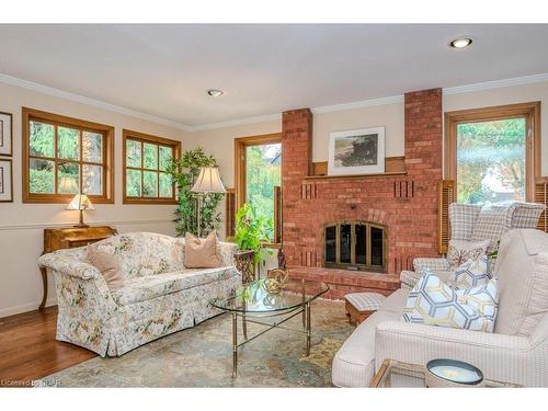 43 Mont Street, Guelph, ON - Indoor Photo Showing Living Room With Fireplace