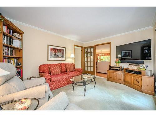 43 Mont Street, Guelph, ON - Indoor Photo Showing Living Room