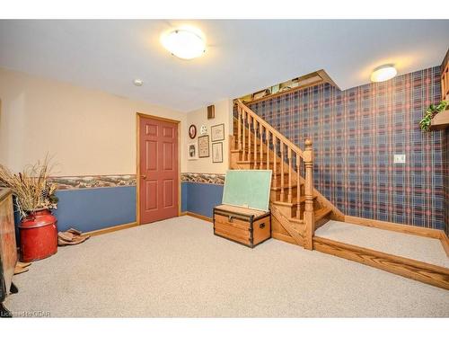 43 Mont Street, Guelph, ON - Indoor Photo Showing Other Room