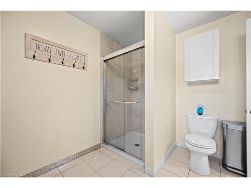 67 Rosewood Avenue, Guelph, ON - Indoor Photo Showing Bathroom