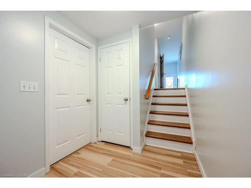 174 Windflower Drive, Kitchener, ON - Indoor Photo Showing Other Room