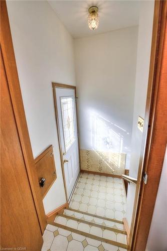 17 Kara Lee Court, Guelph, ON - Indoor Photo Showing Other Room