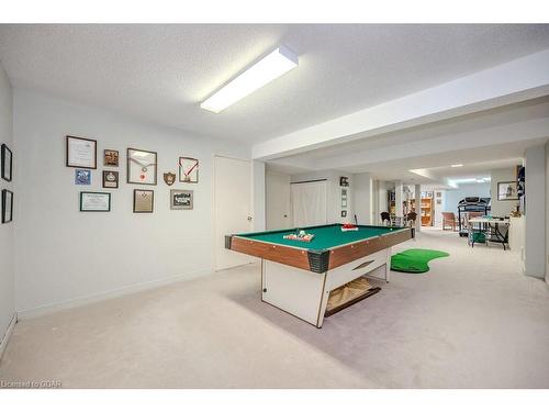 15-60 Ptarmigan Drive, Guelph, ON - Indoor Photo Showing Other Room