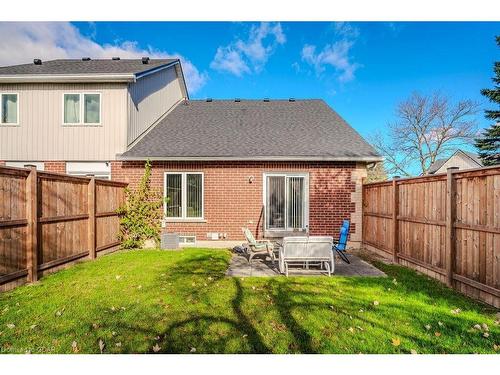 15-60 Ptarmigan Drive, Guelph, ON - Outdoor With Exterior