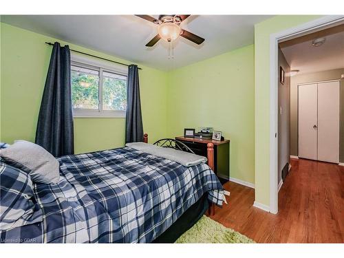 119 Bristol Street, Guelph, ON - Indoor Photo Showing Bedroom