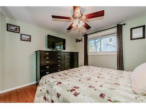 119 Bristol Street, Guelph, ON - Indoor Photo Showing Bedroom