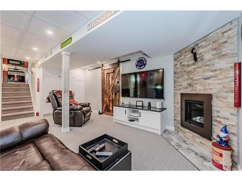 119 Bristol Street, Guelph, ON - Indoor Photo Showing Living Room With Fireplace