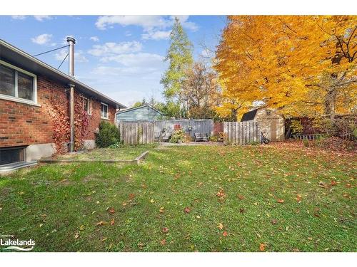 255 Brown Street, Gravenhurst, ON - Outdoor