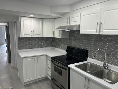 36-B Raspberry Lane, Guelph, ON - Indoor Photo Showing Kitchen With Double Sink