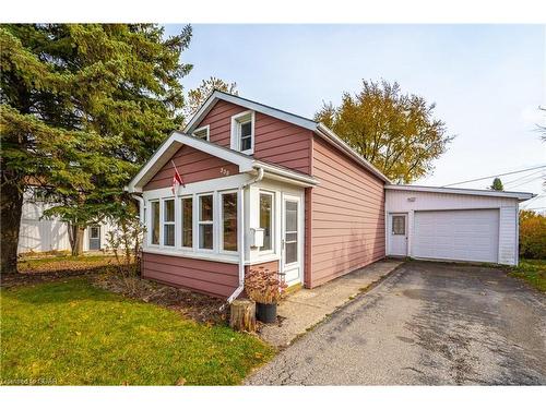 338 Garafraxa Street, Fergus, ON - Outdoor