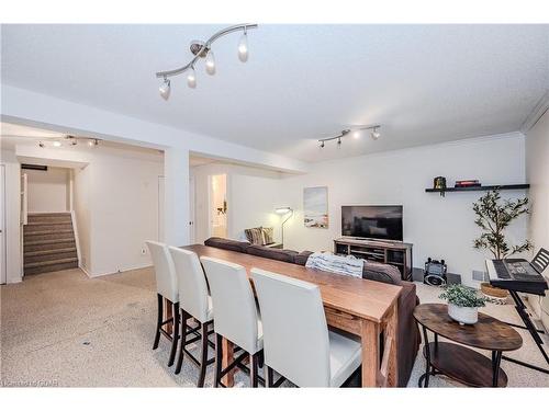 6-426 Grange Road, Guelph, ON - Indoor Photo Showing Dining Room