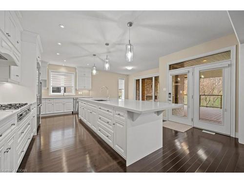 84 Mccann Street, Guelph, ON - Indoor Photo Showing Kitchen With Upgraded Kitchen